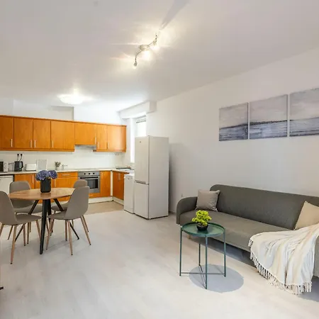 Διαμέρισμα Cozy Sweet Hideaway In The Heart Of *